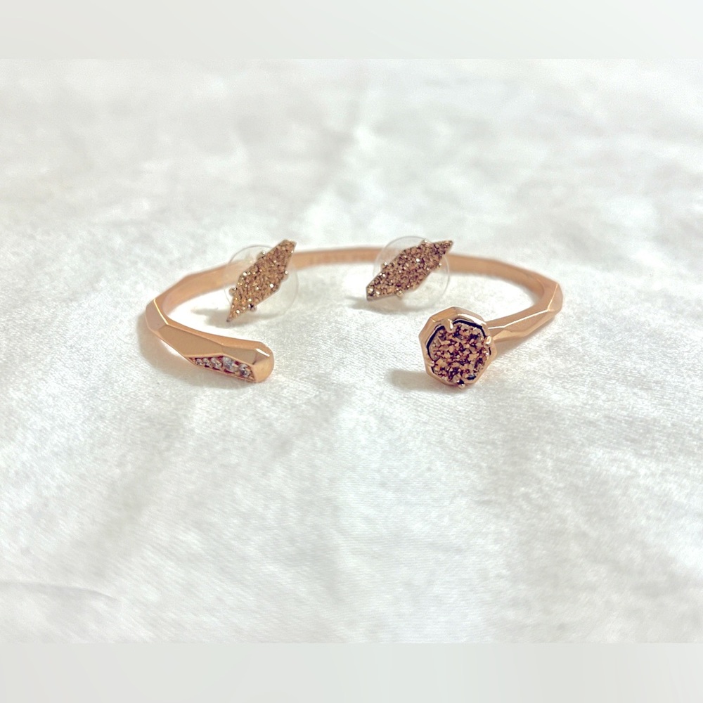 Rose gold drusy Kendra Scott bracelet and earrings